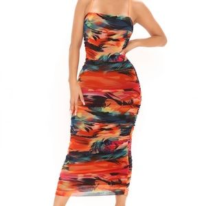 Colorful ruched midi dress